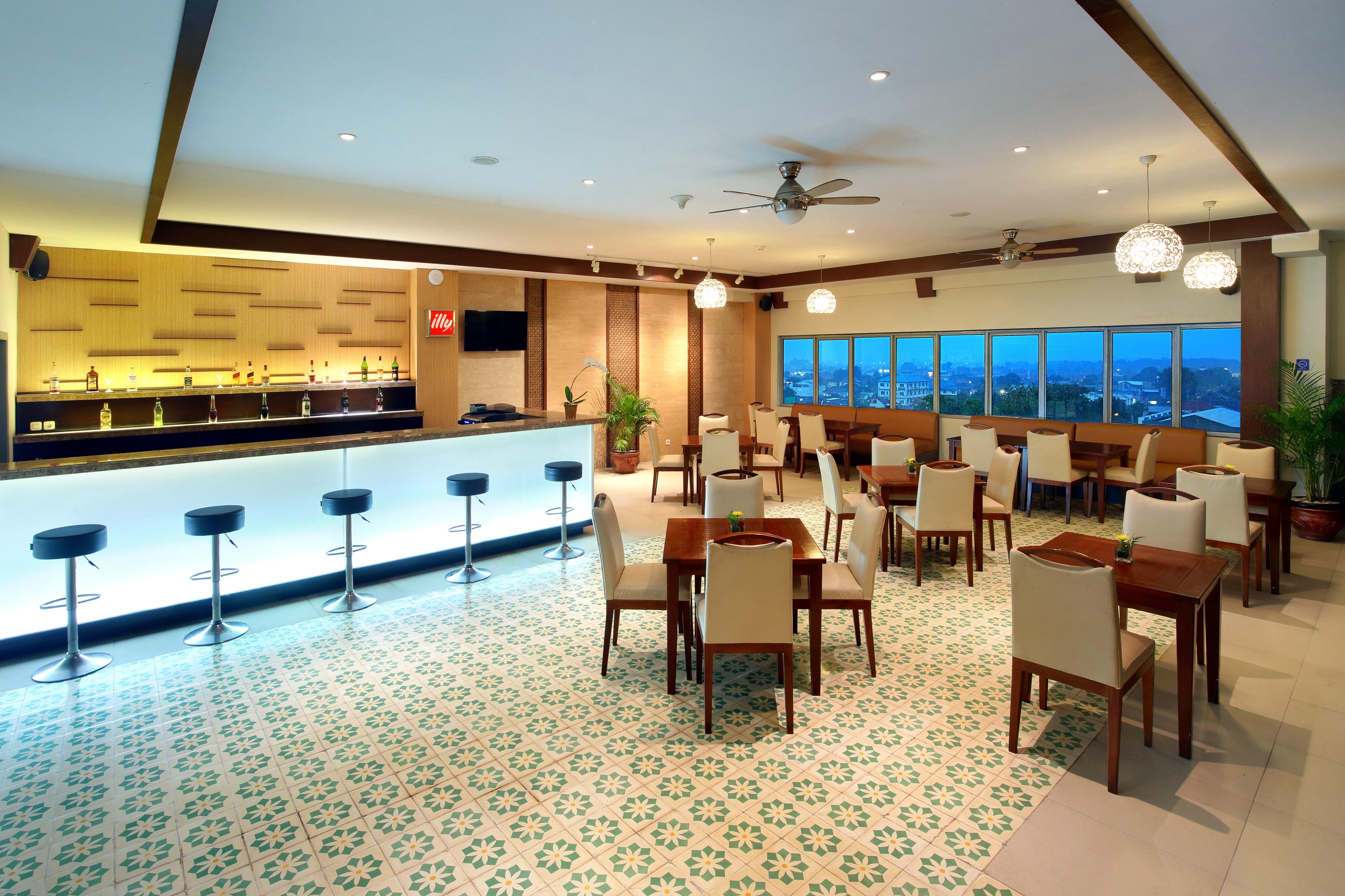 Aston Solo Hotel Surakarta (Solo) Exterior foto