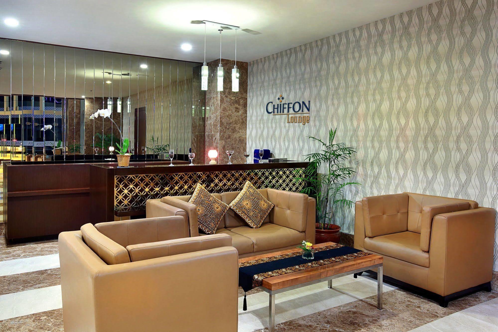 Aston Solo Hotel Surakarta (Solo) Exterior foto